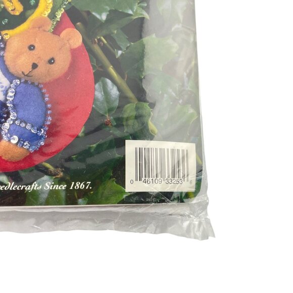 Bucilla Christmas Stocking Kit A Teddy Bear Christmas Kit 33253 Felt Applique - Picture 6 of 6